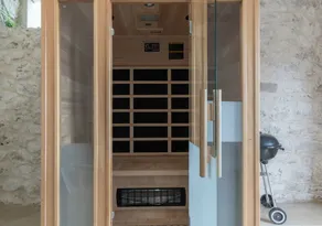 Stone house Dario with Finnish sauna and an outdoor hot tub - Image 2