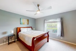 Spacious home with enclosed pool, open layout, washer/dryer, internet, & AC - Image 5