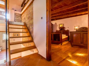 Rustic Holiday Home With Private Pool in the Center of Medulin Near the Beach - Image 3