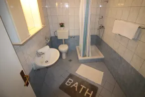 Ferienwohnung/App. für 7 Gäste mit 100m² in Porec (92736) - Image 2