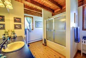Modern Post & Beam with Stunning Bay Views - Image 3