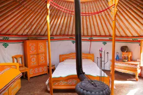 Wooden yurt La Citrolle in Le Thoureil, Maine & Loire - Image 3