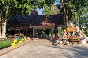 Pung-Waan Resort - Image 2