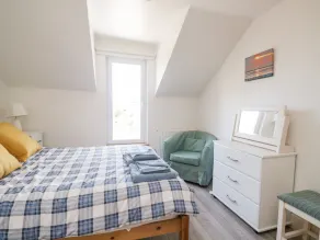 POW-WOW SHORE COTTAGE, pet friendly, with open fire in Annan - Image 4