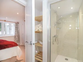 BOS LOWEN, pet friendly, character holiday cottage in Mousehole - Image 3