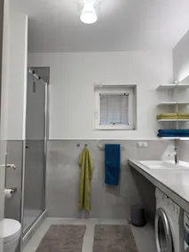 Casa Bauhaus su un vasto terreno con accesso acqueo privato - Image 2