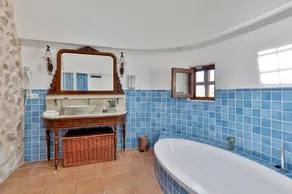 Villa con giardino, piscina privata e griglia | Vista sulla montagna - Image 2
