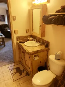 NEW LISTING! Quiet 2 Bedroom Mountain Retreat in a Center of a Mountain Valley - Image 3