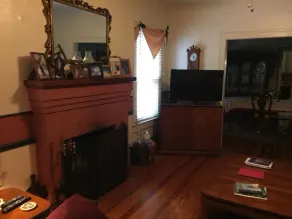 Maison partagée d'Ambrosia d'Anthony.  Historic Mcgregor Blvd - Propriété 5 étoiles - Image 3