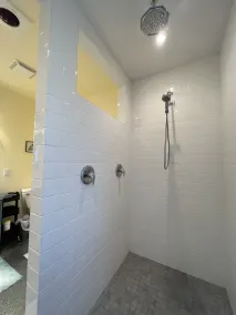 Modern Cabin on 30 Private Acres near Old Rag & Shenandoah Nat Park - Fiber Wifi - Image 4