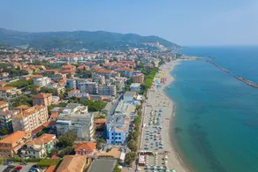 Gabri By The Sea with Balcony and Shared Garden - Happy Rentals - Image 2