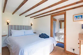 The Nest by Bloom Stays -  seaside cottage sleeping 6 guests  in 3 bedrooms - Image 3