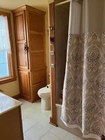 Historic former bed and breakfast - 15 min to Elk Mountain Ski Resort - Image 3
