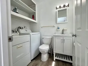 Union Place; Quiet Neighborhood. Updated 3 Bedroom!! - Image 3