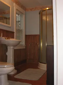 Beautiful 5 Bedroom Victorian Home - 3rd House from Ocean - Image 3