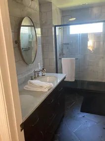 Belmont Carriage House - Image 5