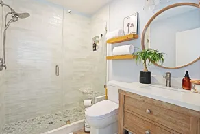Lux Penthouse Steps to Beach  AC  Bikes  Pets - Image 2
