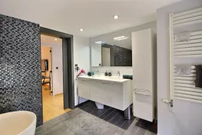 Villa for 21P with pool by the river - Image 3