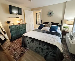Condo in Gatlinburg very peaceful - 10 min Walk to Main Strip - Image 5