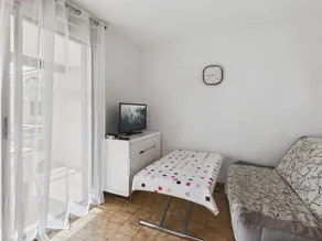 Appartement T2 avec Terrasse, Piscine et Parking Privé - 4 Pers. - Image 4