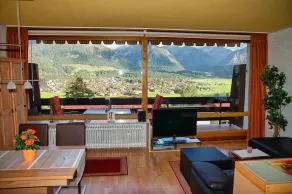 180-degree panoramic view, garage, internet, mountain railroads included - Image 5