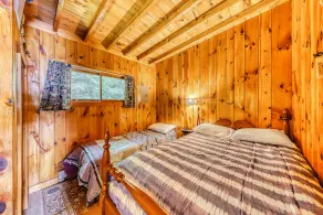 NYTT LISTNING! Hundvänlig stuga med lakefront plats, 20 \"docka, smart TV - Image 5