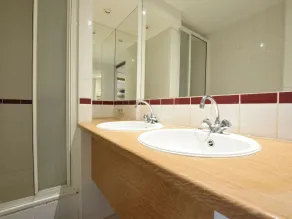 Spacious Holiday Home in Vielsalm near Baraque de Fraiture - Image 3