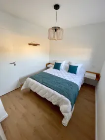 La Cabane du Billou, Maison en Bois à 200 m D'une Plage de Sable fin - Image 4