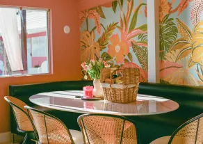 Double Queen Poolside Suite - Image 2