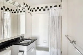 UES 2BR w DM Elevator Gym nr Central Park NYC-918 - Image 2