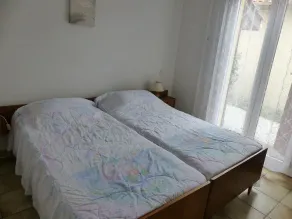 Villa for 4 persons with swimming-pool in the residence - Image 4