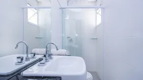Casa com jacuzzi e rooftop - Wecare Hosting - Image 5