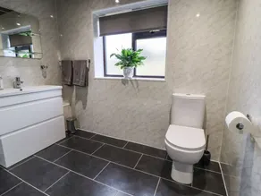 Baywood Cottage - Image 5