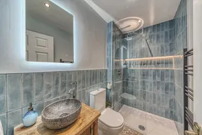 High Peaks Villa - Image 5