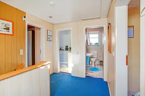 Cosy Apartment Itzehoe with Terrace, Garden & Wi-Fi; Parking Available - Image 3