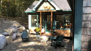Lovely lakeside setting on beautiful Alamoosook Lake. - Image 3