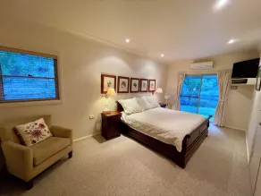 Bellbird Valley Farmhouse - Image 5