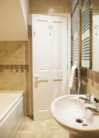 Apartamento clásico de 2 habitaciones - Image 5