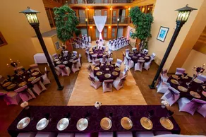 Superior King Room in Downtown Banff - Image 5