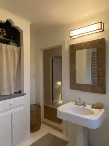 Picture Perfect Greenport Cottage - Image 2