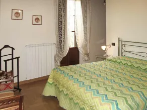 Dejlig lejlighed i villa med pool, WIFI, TV, terrasse, kæledyr tilladt og panorama udsigt - Image 4