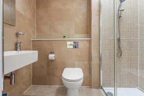 This fantastic pet friendly,  contemporary property features a south-west facing balcony off the mas - Image 5