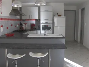 Conditioned apartment excellent condition (58m²) Pujaut (30) 8km from Avignon - Image 4
