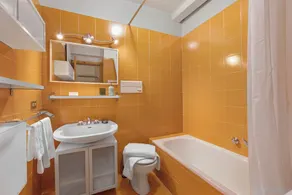 Studio Sansi 34 with Balcony Views - Happy Rentals - Image 2