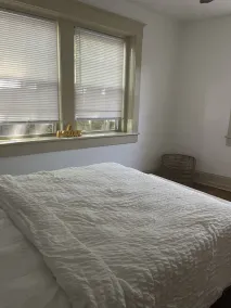 \"Downtown Apartment:  Perfect Location with Easy Access to Everything!\" - Image 3