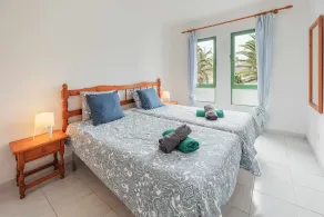 Lanzahost Casa Cala - Image 3