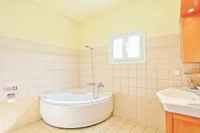 Villa Vasiliki: A traditional detached house in an amazing landscape, with private swimming poo - Image 2