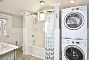 Mattapoisett Cottage with Bar Room - Image 3
