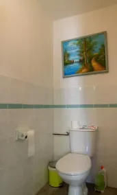 House - Image 3