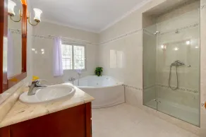 VILLA JAZMÍN - Privat villa med pool til 14 personer, Alarm og lukket med barer! Maksimal sikkerhed !! Gratis WIFI og udendørs k��kken med stort udstyret grillplads !!!! - Image 2